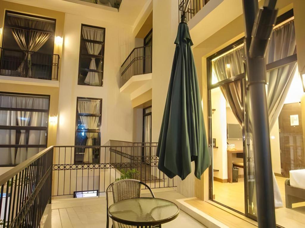 Отель Casa Rubin Dumaguete City Экстерьер фото