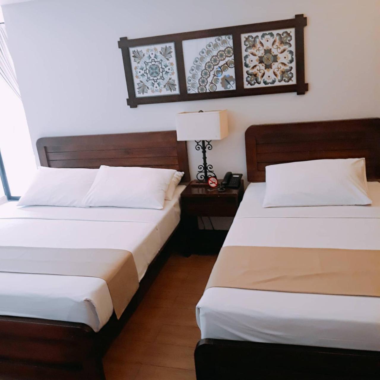 Отель Casa Rubin Dumaguete City Экстерьер фото